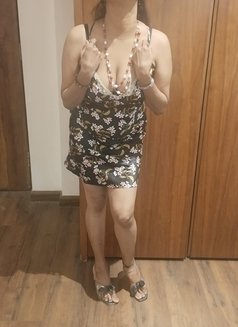 Hotmommy - puta in Faridabad Photo 1 of 1