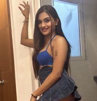 Hott Natasha - Acompañantes transexual in New Delhi Photo 7 of 21