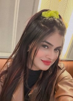 Hott Natasha - Acompañantes transexual in New Delhi Photo 13 of 21