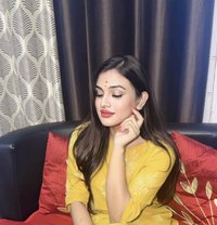 Hott Natasha - Acompañantes transexual in Hyderabad Photo 24 of 28