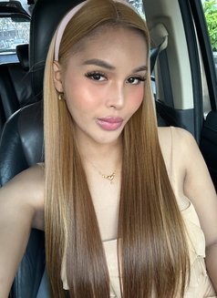 Hottest Girl in Manila BGC - escort in Mandaluyong Photo 3 of 14