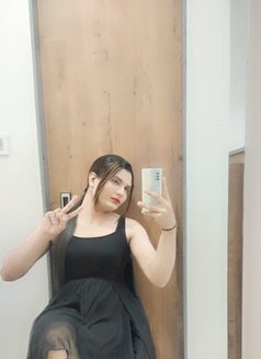 Hottest Khwahish - Transsexual escort in Surat Photo 4 of 10