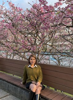 Hottest Real Deal (Bella) - puta in Manila Photo 13 of 15