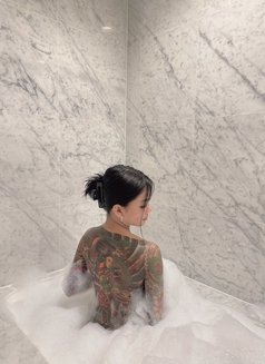 Hottest Tattoo Girl - puta in Taipei Photo 10 of 12