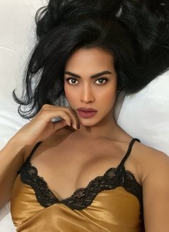 Hottest TS Lovenia - Transsexual escort in Jakarta Photo 13 of 26