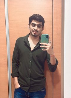 Hottie Abhijeet - Male escort in New Delhi Photo 5 of 5