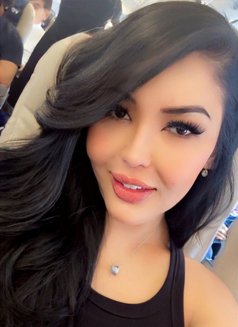 Hottie ALLySsaLiciOus thiCc & juicy! - puta in Okinawa Island Photo 24 of 27
