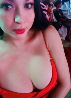 Hottie Bombshell Mariana - Acompañantes transexual in Cebu City Photo 5 of 9