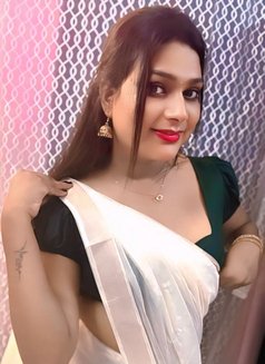 Hottie Priya - Transsexual escort in Dubai Photo 3 of 4