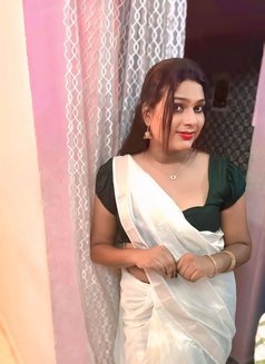 Hottie Priya - Transsexual escort in Dubai Photo 4 of 4