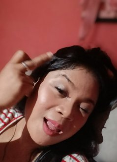 Hottie Rina069 - Intérprete de adultos in Manila Photo 3 of 4