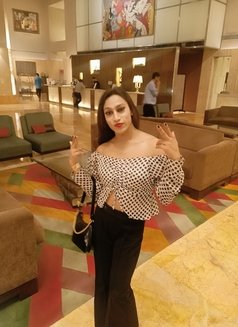 Hottie Shana - Transsexual escort in New Delhi Photo 4 of 7