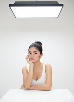 Hottiemiles - puta in Singapore Photo 10 of 11