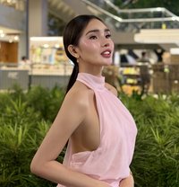 Hotties Yassy - puta in Makati City