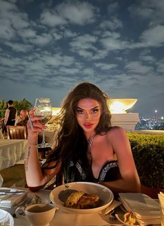 Hottiest Barbie Shemale Best of the Best - Acompañantes transexual in Bangkok Photo 15 of 17