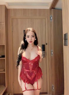 Hottiest girl in Town 🫦‍ - escort in Singapore Photo 2 of 4