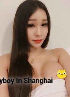 Hottrans - Transsexual escort in Shanghai Photo 1 of 10