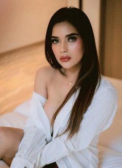 HotTsFantasy - Transsexual escort in Singapore Photo 27 of 28