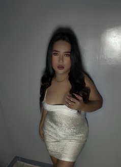 Yhanz ( camshow , meet ) - Transsexual escort in Bangkok Photo 8 of 17