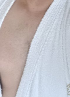 Hotty Sexy Masseur Raj - Acompañantes masculino in New Delhi Photo 2 of 6