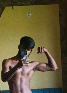 Hottyboy - Male escort in Raipur Photo 1 of 4