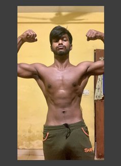 Hottyboy - Male escort in Raipur Photo 2 of 4