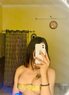 Hottyvish - Transsexual escort in Dehradun, Uttarakhand Photo 4 of 4