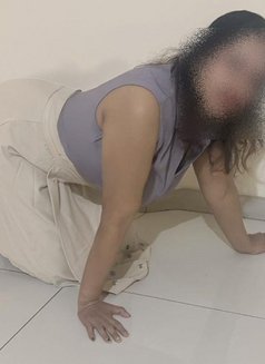 Hotwife in Colombo - escort in Colombo Photo 4 of 4