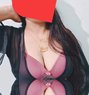 Hotwife Priya Queen - puta in Pune Photo 1 of 2
