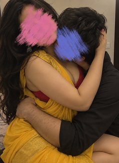 Hotwife Priya Your Fantasy Queen - puta in Mumbai Photo 3 of 5
