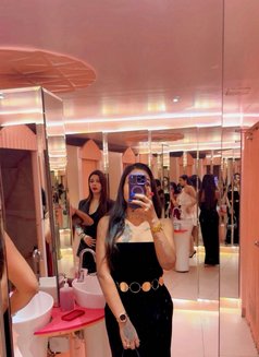 Hoty Bipasa - Transsexual escort in Bangalore Photo 3 of 10