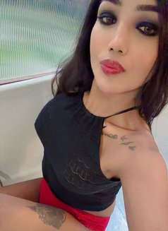 Hoty Bipasa - Transsexual escort in Bangalore Photo 4 of 10
