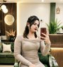 Sexy Shirin - Acompañantes transexual in Pune Photo 1 of 7