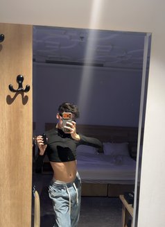 Houd - Male escort in Jeddah Photo 4 of 7