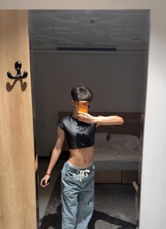 Houd - Male escort in Jeddah Photo 6 of 7