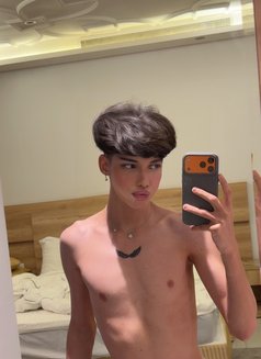 هود || HOUD 🇸🇦 - Male escort in Jeddah Photo 4 of 15