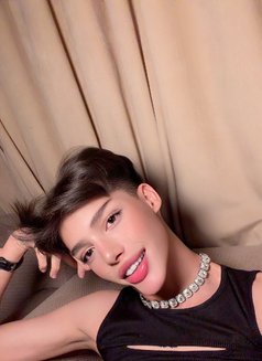 هود || HOUD 🇸🇦 - Male escort in Jeddah Photo 14 of 14
