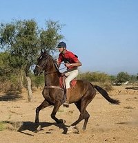 Hrishabh - Male escort in Ahmedabad