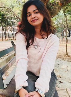 Ishika Cam and Real Meet - escort in Chennai Photo 1 of 2