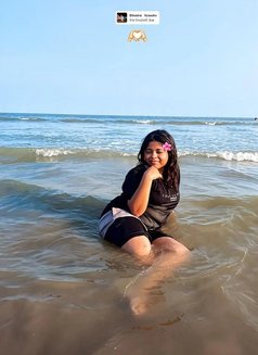Hriti Bengali Girl in Bangalore - puta in Bangalore Photo 2 of 3