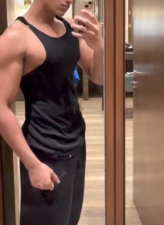 Hritik Male Escort - Acompañantes masculino in Kolkata Photo 5 of 5