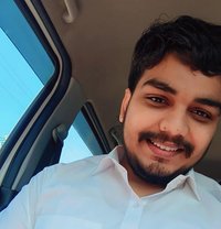 Hrsh - Acompañantes masculino in Ahmedabad