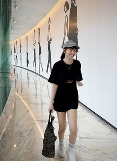 Supermodel Huan Meilin - puta in Hong Kong Photo 21 of 21