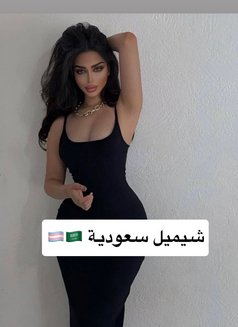 Huda πΉππΈπ¦ - Transsexual escort in Bangkok Photo 1 of 12