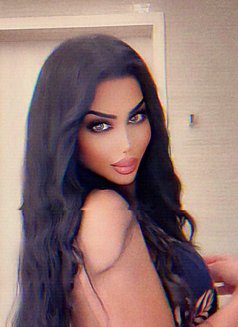 Huda πΉππΈπ¦ - Transsexual escort in Bangkok Photo 5 of 12