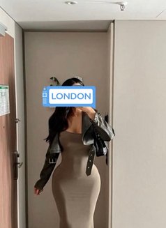 Huda πΉππΈπ¦ - Transsexual escort in Bangkok Photo 9 of 12