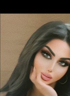 Huda 🇸🇦 now in Dubai - Acompañantes transexual in Dubai Photo 3 of 16