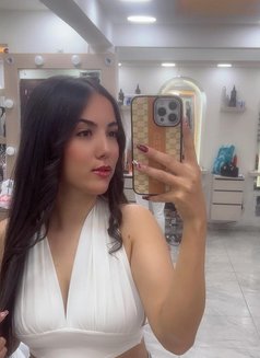 Huda - escort in İstanbul Photo 7 of 8