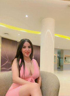 Huda - escort in İstanbul Photo 2 of 8