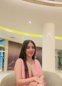 Huda - escort in İstanbul Photo 3 of 8
